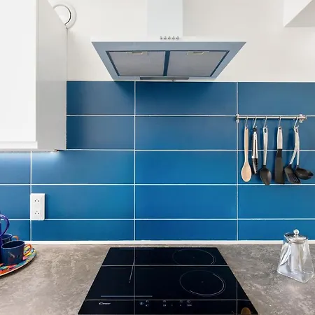 Laperouse Yourhosthelper Apartment